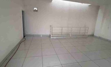 Disewakan Ruko Strategis Siap Huni di Ciledug