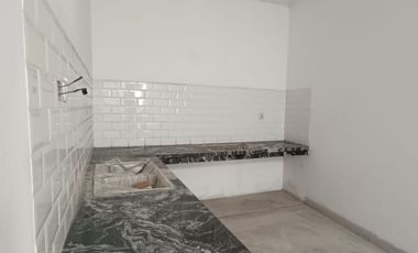 DIJUAL RUMAH BAGUS MINIMALIS 3 LANTAI VIEW TAMAN HADAP TENGGARA DI TAMAN PALEM LESTARI