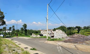 Cluster Blue Aurora Rumah 300 jutaan di cibolerang dkt borma cinunuk
