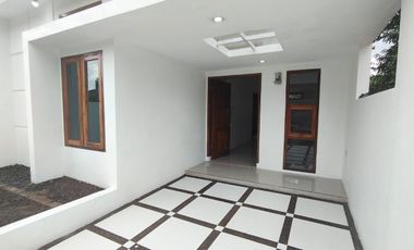 Cluster Blue Aurora Rumah 300 jutaan di cibolerang dkt borma cinunuk