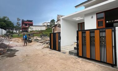 Cluster Blue Aurora Rumah 300 jutaan di cibolerang dkt borma cinunuk