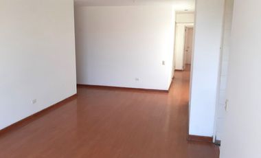 Amplio Departamento de 95 m² en 2do Piso, a Escasos m del Municipio