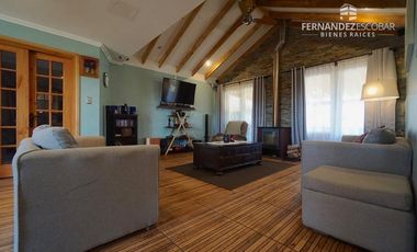 SAN ESTEBAN - SE VENDE PARCELA CON CASA 4D 3B CON PISCINA