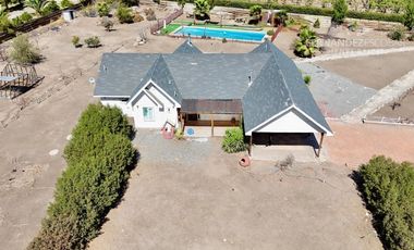 SAN ESTEBAN - SE VENDE PARCELA CON CASA 4D 3B CON PISCINA