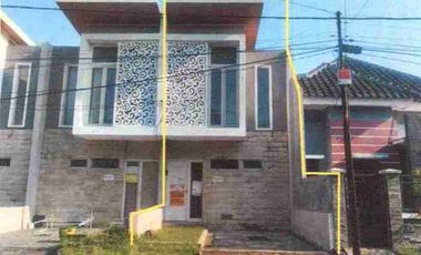 Dijual Via Lelang Rumah Puri Safira Regency Menganti Gresik