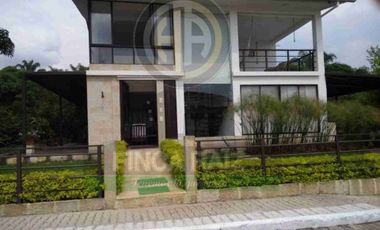 Casa Campestre en Condominio,  La Mesa Cundinamarca