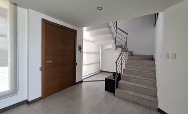 Renta casa Puembo