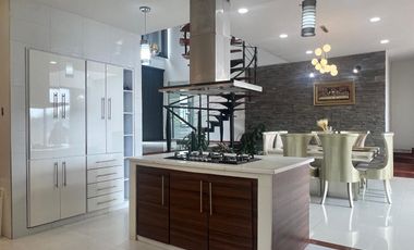 EXCLUSIVA CASA CAMPRESTRE TERRAZAS DE PINASACO II