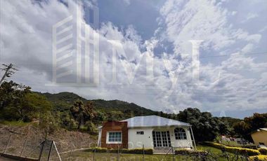 Venta de Casa Lote en Tena-Vereda Peña Negra