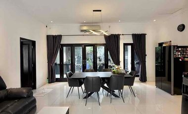 Rumah Dijual Cinere Depok 2 Lantai Full Furnish LT 267m², 4+1 KT, Lingkungan Asri