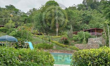 Venta de Casa Lote en Anapoima-Mesa de Yeguas