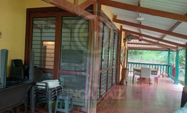 Venta de Casa Lote en Anapoima-Mesa de Yeguas