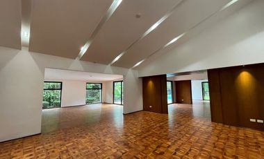 House Mediterranean Design  with Pool For Rent Dasmariñas Village Makati