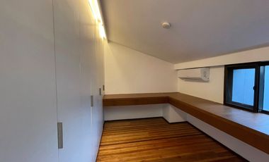 House Mediterranean Design  with Pool For Rent Dasmariñas Village Makati