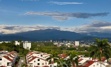 Extraordinario apartamento con vista a los Nevados con 2 Alcobas y un baño en Cañaveral 2. Pereira.