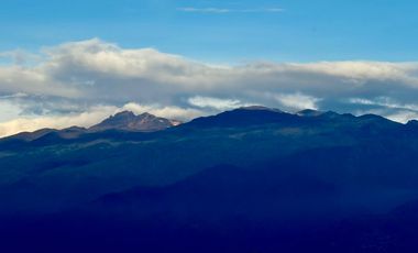 Extraordinario apartamento con vista a los Nevados con 2 Alcobas y un baño en Cañaveral 2. Pereira.