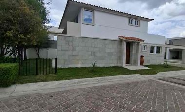 CASA EN RENTA EN PONTEVEDRA