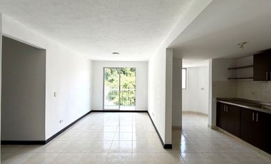 Magnífico apartamento en San Simon con 3 alcobas, 2 baños y parqueadero cubierto. El Pablado. Pereira.