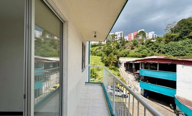 Magnífico apartamento en San Simon con 3 alcobas, 2 baños y parqueadero cubierto. El Pablado. Pereira.