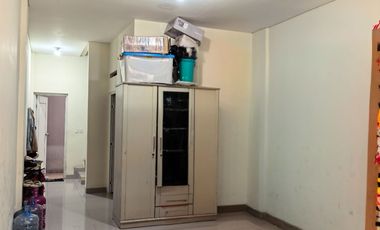 Ruko 3 Lantai Rapih Siap Pakai Taman Surya 5 Jual Murah Siap AJB