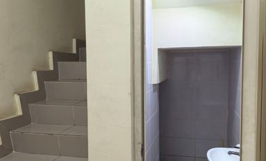 Ruko 3 Lantai Rapih Siap Pakai Taman Surya 5 Jual Murah Siap AJB