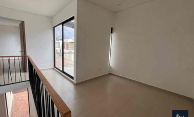 Venta de casa en urbanizacion abierta en La Mesa Cundinamarca