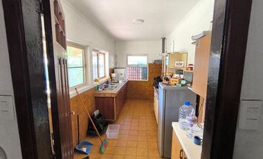 Casa amplia 4 dormitorios, gran terreno 850 m2, ideal familia, excelente conectividad