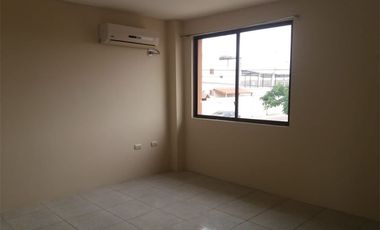 Renta de Casa en Manta Zona Sur Los Gavilanez