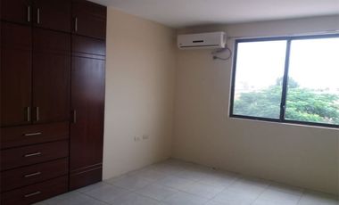 Renta de Casa en Manta Zona Sur Los Gavilanez