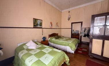Casa Amplia en Venta con Gran Terreno de 500 M2, Pitrufquén