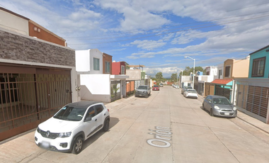 VENTA DE HERMOSA CASA EN CIELO VISTA VICTORIA DE DURANGO, MEXICO.