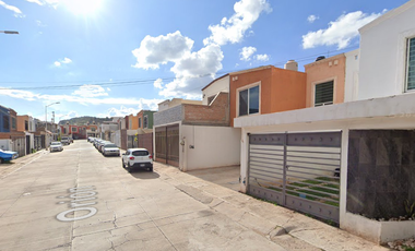VENTA DE HERMOSA CASA EN CIELO VISTA VICTORIA DE DURANGO, MEXICO.
