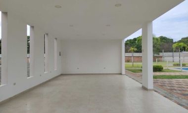 Venta de Casa en Urbanizacion en Portoviejo