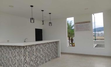 Venta de Casa en Urbanizacion en Portoviejo