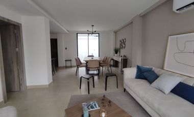 Venta de Casa en Urbanizacion en Portoviejo