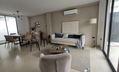 Venta de Casa en Urbanizacion en Portoviejo