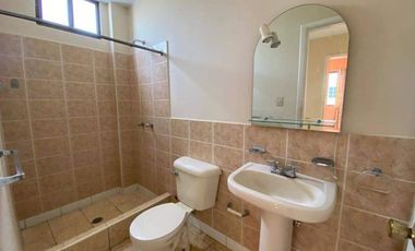 Venta de Casa en Urbanización Zona Norte de Manta