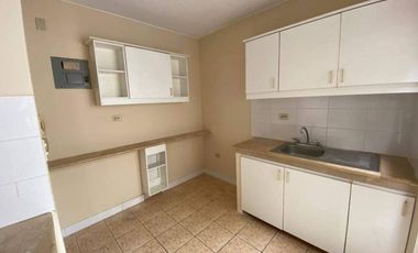 Venta de Casa en Urbanización Zona Norte de Manta