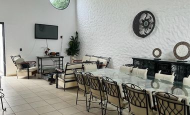 Extraordinaria Residencia  bien equipada para el gusto familiar
