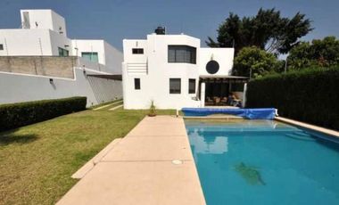 Extraordinaria Residencia  bien equipada para el gusto familiar