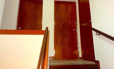 VENTA DE CASA DE 3 PISOS EN LIMA CERCADO POR  AV. DUEÑAS
