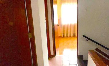 VENTA DE CASA DE 3 PISOS EN LIMA CERCADO POR  AV. DUEÑAS
