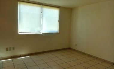 CASA EN VENTA EN METEPEC CERCA DE AVENIDA TOLLOCAN y TECNOLOGICO