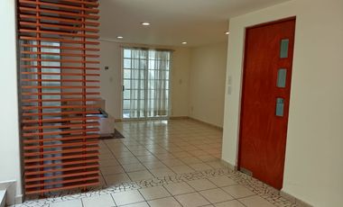 CASA EN VENTA EN METEPEC CERCA DE AVENIDA TOLLOCAN y TECNOLOGICO