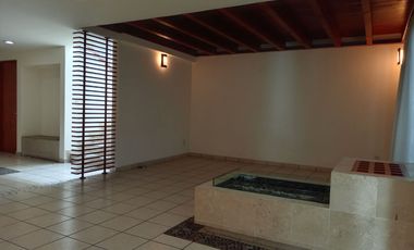 CASA EN VENTA EN METEPEC CERCA DE AVENIDA TOLLOCAN y TECNOLOGICO
