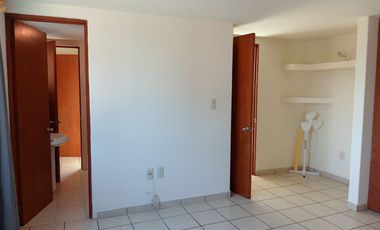 CASA EN VENTA EN METEPEC CERCA DE AVENIDA TOLLOCAN y TECNOLOGICO