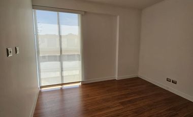 VENTA DE HERMOSO DEPA EN SURCO Y MUY BIEN UBICADO...