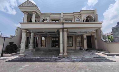 Rumah Mewah Depan Al Azhar World Schools Yogyakarta Ringroad Barat