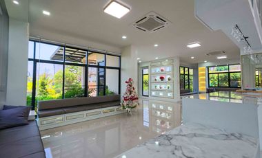 Luxury Mountain View Estate in Khao Yai, Phaya Yen | 300 sq.w. Private Villa with 3 Buildings, Pool & Fully Furnished, Near Mittraphap Road