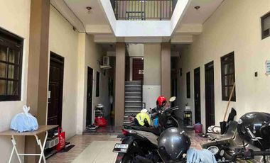 Kos Manahan tengah kota 31 kamar dekat sekolah favorit Negeri dan swasta Solo